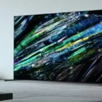 LG Display Debuts Blue PHOLED Panel With 15% Less Power Use
