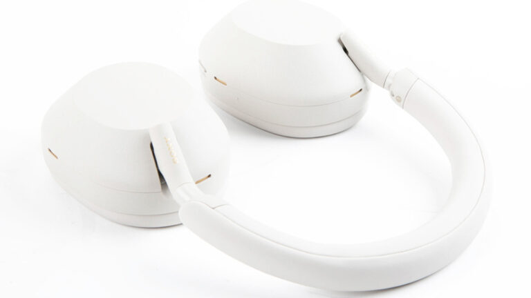 Sony WH-1000XM5 Headphones
