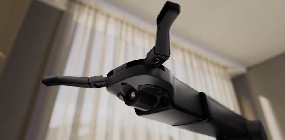 Roborock Saros Z70: The Next Generation of Home Cleaning 1 Roborock Saros Z70 Mechanical Arm