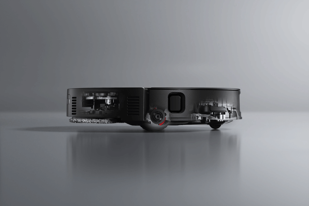 Roborock Saros Z70: The Next Generation of Home Cleaning 3 Roborock Saros Z70 Docking and Maintenance