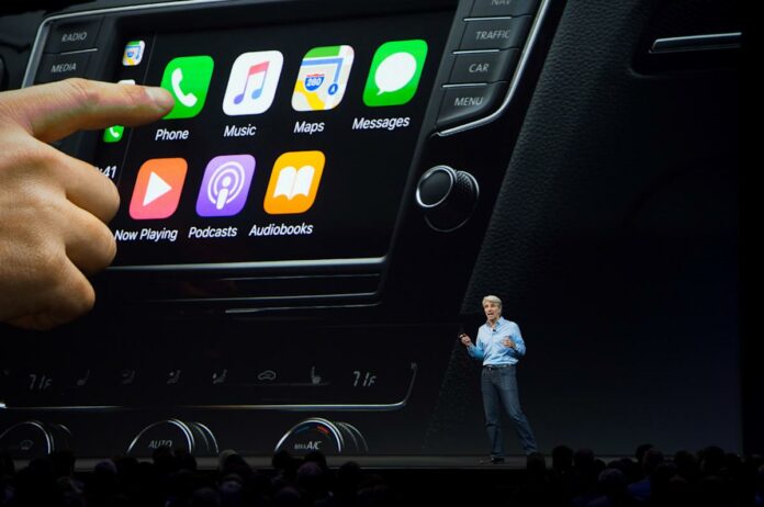 Tesla will test Apple CarPlay in its vehicles