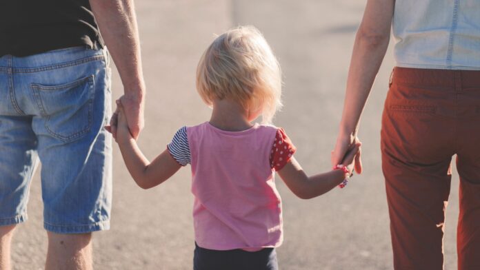 The role of artificial intelligence in online safety: how technology is helping parents protect their children