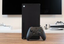 Xbox console revenue fell 30 percent year-over-year this summer
