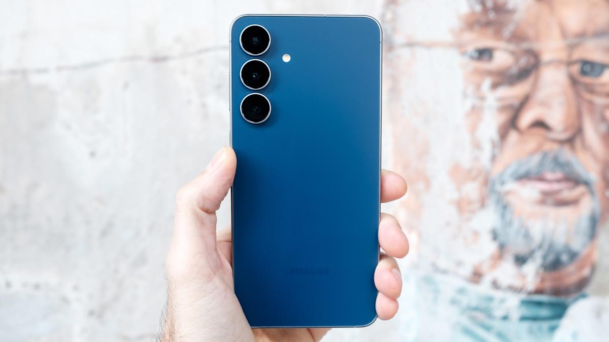 Samsung Galaxy S25 FE test: Iterative to failure