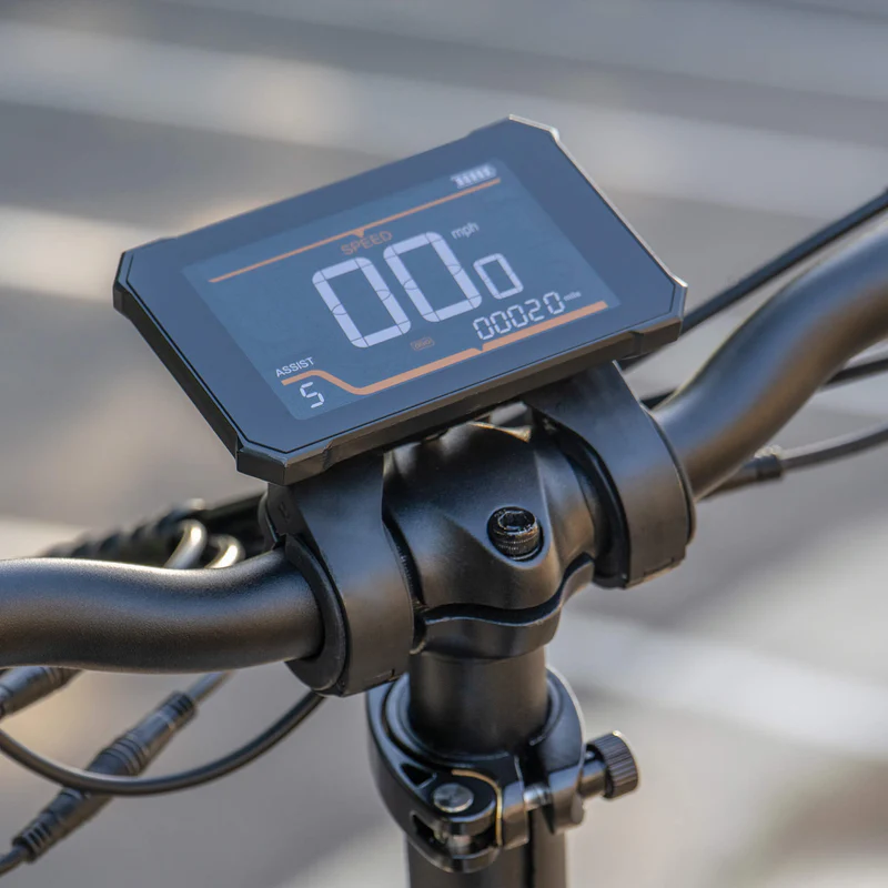 Kingbull Literider 2.0 high-contrast LCD display showing speed battery and assist level